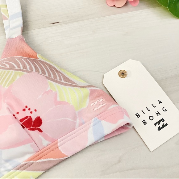 Billabong Tropical Bikini Top 🏝👙 - Picture 5 of 8